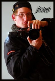 ustraivaju  fotosesii
