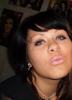 extraordinary;D