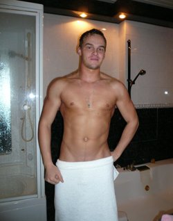need  girlfriend:)