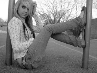 Anti-fake  Fakiu  login  i  frm