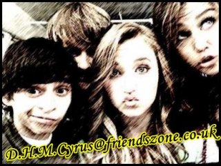 ღ♥Miley♥ღ              LOVE  YA<333;]*