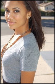Paige  Hurd  ;D