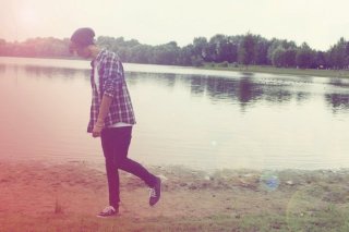 Armaniš  .  *  @